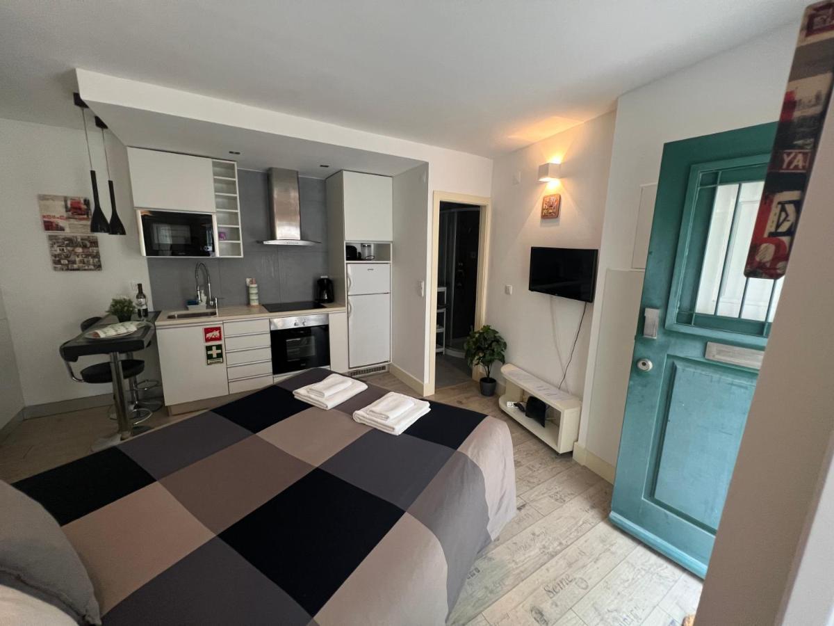 Studio In Center Of Lissabon Exterior foto